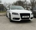 Белый Ауди А4, объемом двигателя 2 л и пробегом 213 тыс. км за 8800 $, фото 1 на Automoto.ua