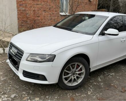 Белый Ауди А4, объемом двигателя 1.8 л и пробегом 210 тыс. км за 10500 $, фото 5 на Automoto.ua