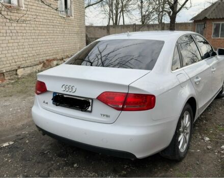Белый Ауди А4, объемом двигателя 1.8 л и пробегом 210 тыс. км за 10500 $, фото 4 на Automoto.ua