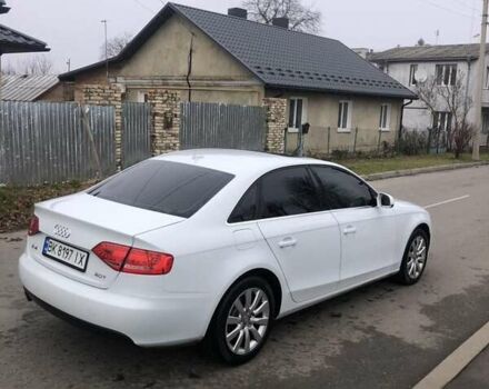 Белый Ауди А4, объемом двигателя 2 л и пробегом 240 тыс. км за 8200 $, фото 3 на Automoto.ua