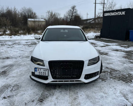 Білий Ауді А4, об'ємом двигуна 2 л та пробігом 245 тис. км за 13000 $, фото 10 на Automoto.ua
