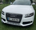 Белый Ауди А4, объемом двигателя 2 л и пробегом 165 тыс. км за 10500 $, фото 2 на Automoto.ua