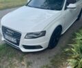 Белый Ауди А4, объемом двигателя 2.01 л и пробегом 256 тыс. км за 9300 $, фото 2 на Automoto.ua
