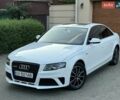 Белый Ауди А4, объемом двигателя 2 л и пробегом 172 тыс. км за 9700 $, фото 1 на Automoto.ua