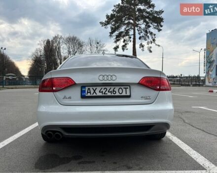 Белый Ауди А4, объемом двигателя 2 л и пробегом 227 тыс. км за 9700 $, фото 2 на Automoto.ua
