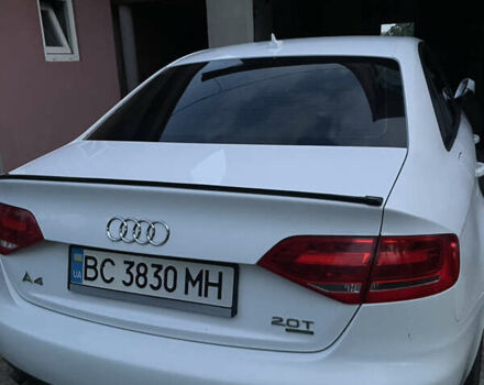 Белый Ауди А4, объемом двигателя 2 л и пробегом 165 тыс. км за 10500 $, фото 13 на Automoto.ua