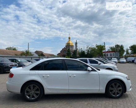 Білий Ауді А4, об'ємом двигуна 2 л та пробігом 192 тис. км за 10900 $, фото 6 на Automoto.ua