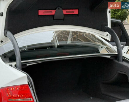 Белый Ауди А4, объемом двигателя 2 л и пробегом 116 тыс. км за 14500 $, фото 25 на Automoto.ua