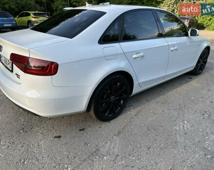 Ауди А4 2012 в Львове на Automoto.ua Белый Ауди А4, объемом двигателя 1.98 л и пробегом 231 тыс. км за 12500 $, фото 4 на Automoto.ua