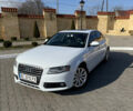 Білий Ауді А4, об'ємом двигуна 2 л та пробігом 200 тис. км за 10500 $, фото 1 на Automoto.ua