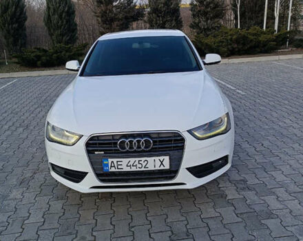Білий Ауді А4, об'ємом двигуна 1.8 л та пробігом 230 тис. км за 10500 $, фото 7 на Automoto.ua