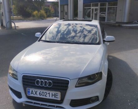 Белый Ауди А4, объемом двигателя 2 л и пробегом 280 тыс. км за 9200 $, фото 3 на Automoto.ua