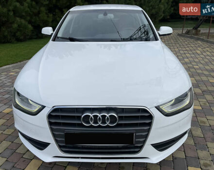 Белый Ауди А4, объемом двигателя 1.8 л и пробегом 220 тыс. км за 12500 $, фото 9 на Automoto.ua
