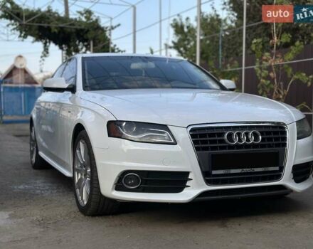 Ауди А4 2012 в Виннице на Automoto.ua Белый Ауди А4, объемом двигателя 2 л и пробегом 247 тыс. км за 11850 $, фото 3 на Automoto.ua