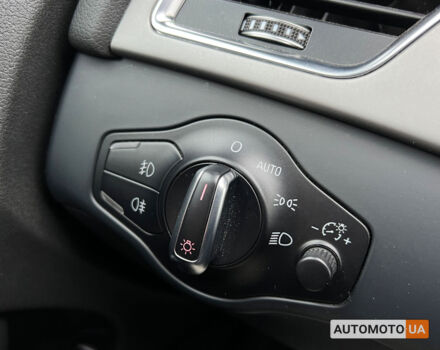 Білий Ауді А4, об'ємом двигуна 2 л та пробігом 97 тис. км за 14799 $, фото 18 на Automoto.ua