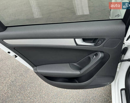 Белый Ауди А4, объемом двигателя 2 л и пробегом 195 тыс. км за 11300 $, фото 16 на Automoto.ua