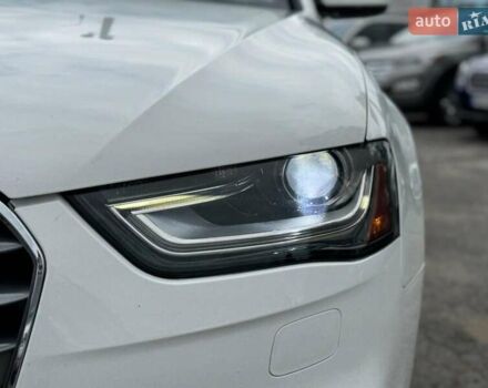 Белый Ауди А4, объемом двигателя 2 л и пробегом 185 тыс. км за 11390 $, фото 2 на Automoto.ua