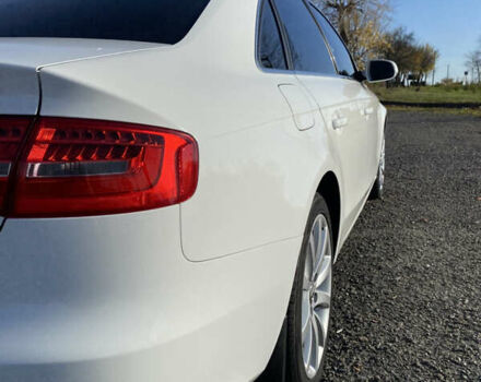 Белый Ауди А4, объемом двигателя 1.98 л и пробегом 178 тыс. км за 12500 $, фото 11 на Automoto.ua