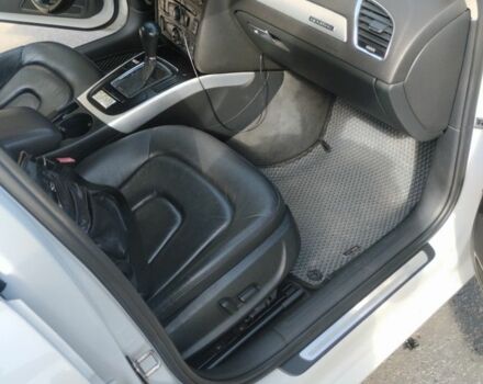 Белый Ауди А4, объемом двигателя 2 л и пробегом 280 тыс. км за 9200 $, фото 11 на Automoto.ua