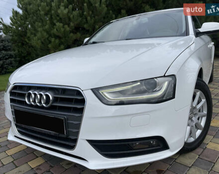 Белый Ауди А4, объемом двигателя 1.8 л и пробегом 220 тыс. км за 12500 $, фото 2 на Automoto.ua