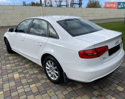 Белый Ауди А4, объемом двигателя 1.8 л и пробегом 220 тыс. км за 12500 $, фото 13 на Automoto.ua