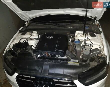 Ауді А4 2012 у Одесі на Automoto.ua Білий Ауді А4, об'ємом двигуна 1.98 л та пробігом 197 тис. км за 11300 $, фото 12 на Automoto.ua