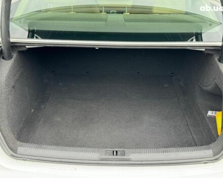 Белый Ауди А4, объемом двигателя 2 л и пробегом 185 тыс. км за 11390 $, фото 22 на Automoto.ua