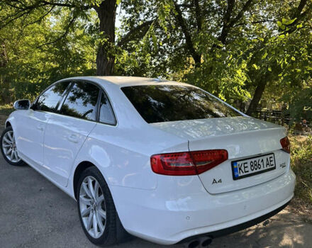 Білий Ауді А4, об'ємом двигуна 2 л та пробігом 103 тис. км за 13500 $, фото 5 на Automoto.ua
