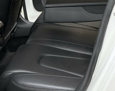 Белый Ауди А4, объемом двигателя 2 л и пробегом 116 тыс. км за 14500 $, фото 24 на Automoto.ua