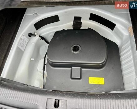 Білий Ауді А4, об'ємом двигуна 1.98 л та пробігом 250 тис. км за 9000 $, фото 6 на Automoto.ua