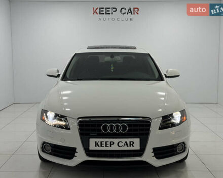 Белый Ауди А4, объемом двигателя 2 л и пробегом 119 тыс. км за 11700 $, фото 4 на Automoto.ua