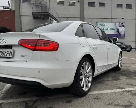 Білий Ауді А4, об'ємом двигуна 1.98 л та пробігом 213 тис. км за 11300 $, фото 12 на Automoto.ua