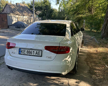Білий Ауді А4, об'ємом двигуна 2 л та пробігом 103 тис. км за 13500 $, фото 4 на Automoto.ua
