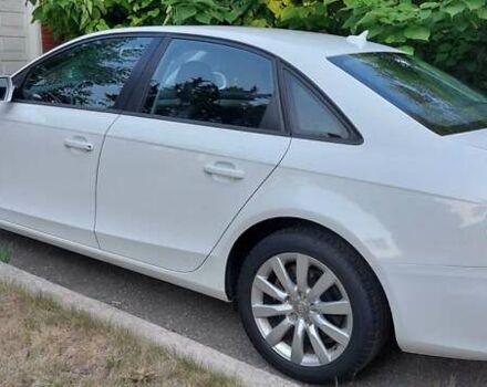 Белый Ауди А4, объемом двигателя 1.98 л и пробегом 153 тыс. км за 5400 $, фото 1 на Automoto.ua