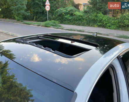 Білий Ауді А4, об'ємом двигуна 2 л та пробігом 211 тис. км за 10500 $, фото 3 на Automoto.ua