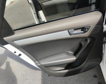 Белый Ауди А4, объемом двигателя 2 л и пробегом 280 тыс. км за 9200 $, фото 13 на Automoto.ua