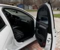 Білий Ауді А4, об'ємом двигуна 2 л та пробігом 190 тис. км за 10499 $, фото 21 на Automoto.ua