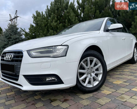 Белый Ауди А4, объемом двигателя 1.8 л и пробегом 220 тыс. км за 12500 $, фото 6 на Automoto.ua