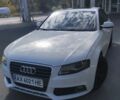 Белый Ауди А4, объемом двигателя 2 л и пробегом 280 тыс. км за 9200 $, фото 4 на Automoto.ua