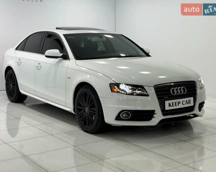Белый Ауди А4, объемом двигателя 2 л и пробегом 119 тыс. км за 11700 $, фото 1 на Automoto.ua