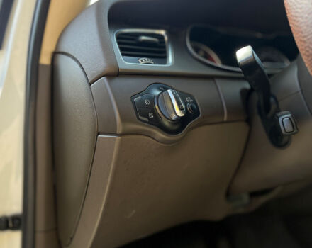 Белый Ауди А4, объемом двигателя 2 л и пробегом 152 тыс. км за 12800 $, фото 13 на Automoto.ua