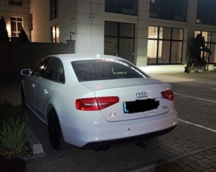 Білий Ауді А4, об'ємом двигуна 2 л та пробігом 3 тис. км за 7000 $, фото 2 на Automoto.ua