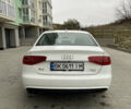 Білий Ауді А4, об'ємом двигуна 1.98 л та пробігом 200 тис. км за 12000 $, фото 4 на Automoto.ua
