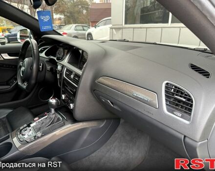 Білий Ауді А4, об'ємом двигуна 3 л та пробігом 175 тис. км за 13777 $, фото 10 на Automoto.ua