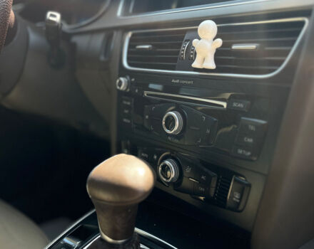 Белый Ауди А4, объемом двигателя 2 л и пробегом 152 тыс. км за 12800 $, фото 22 на Automoto.ua