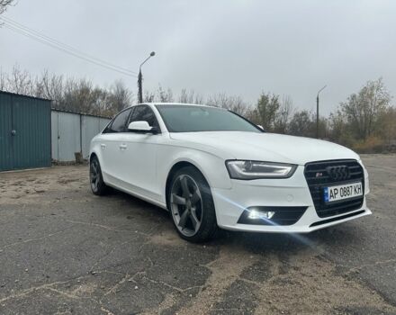 Білий Ауді А4, об'ємом двигуна 2 л та пробігом 170 тис. км за 13999 $, фото 3 на Automoto.ua