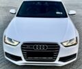 Ауді А4 2013 у Володимир-Волинський на Automoto.ua Білий Ауді А4, об'ємом двигуна 1.98 л та пробігом 225 тис. км за 12490 $, фото 1 на Automoto.ua
