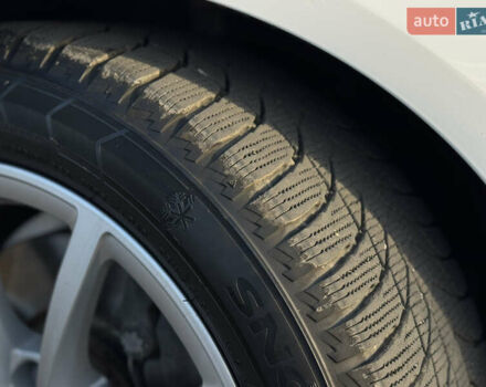 Белый Ауди А4, объемом двигателя 2 л и пробегом 200 тыс. км за 13800 $, фото 61 на Automoto.ua