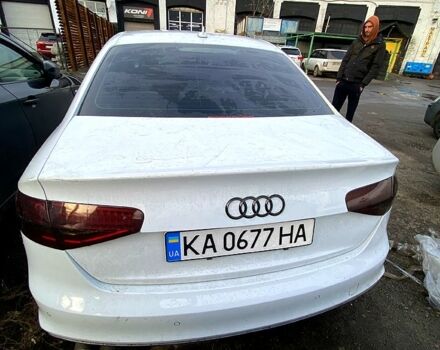 Белый Ауди А4, объемом двигателя 3 л и пробегом 142 тыс. км за 7500 $, фото 4 на Automoto.ua