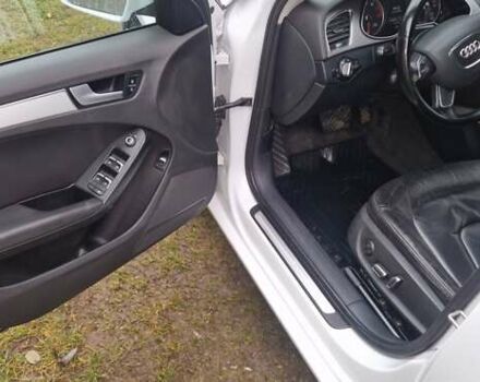 Белый Ауди А4, объемом двигателя 1.98 л и пробегом 210 тыс. км за 12300 $, фото 4 на Automoto.ua